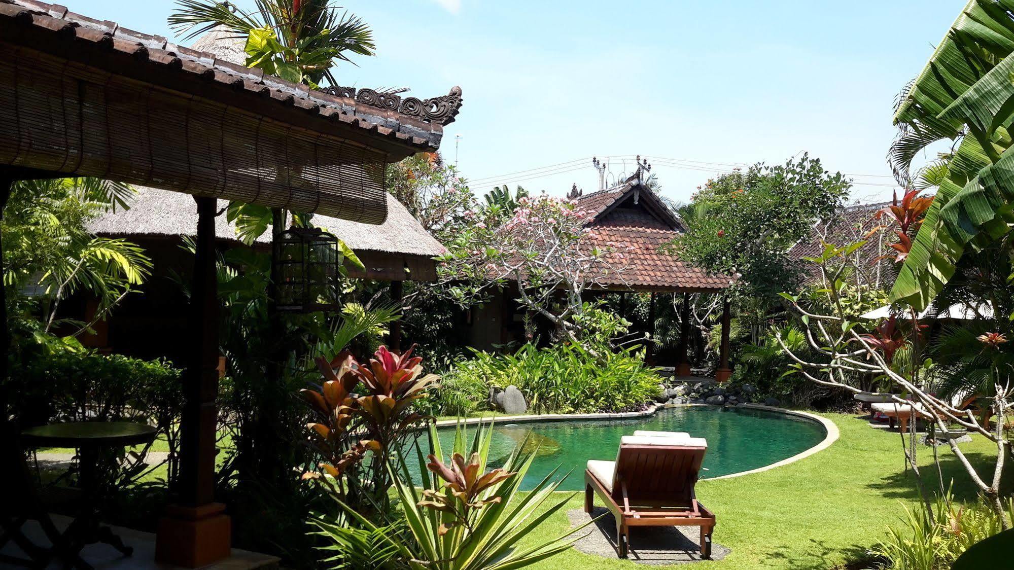 Villa Plawa Asri Seminyak  Exterior photo